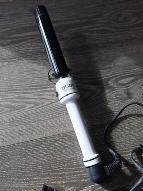 Hot Tools Professional Black and White Wand